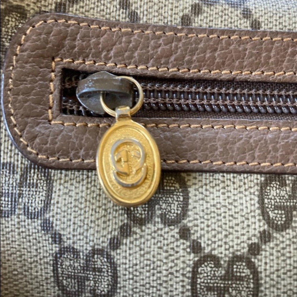 ❌SOLD❌Gucci pouch - Picture 6 of 12